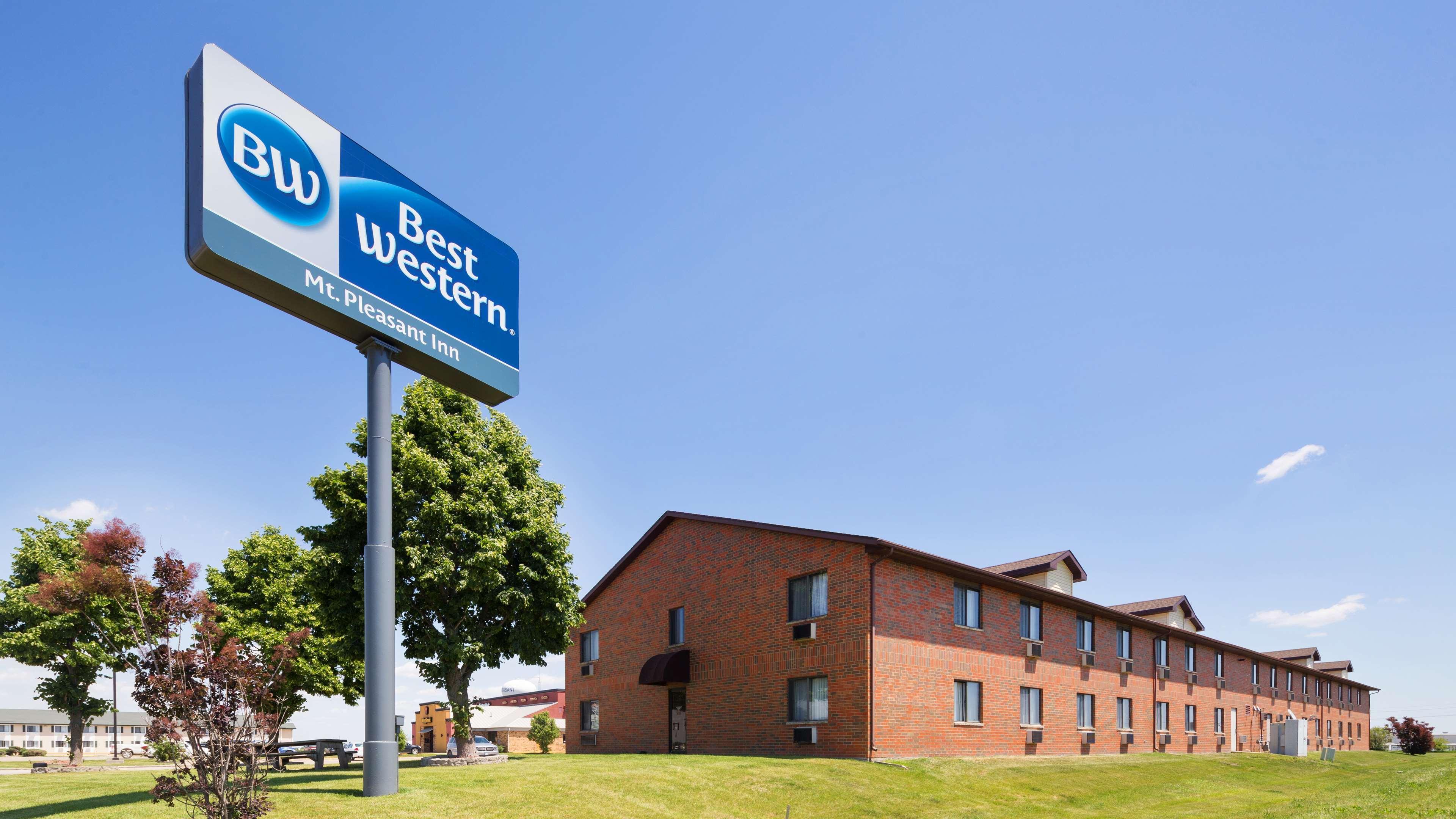 Best Western Mount Pleasant Inn Extérieur photo