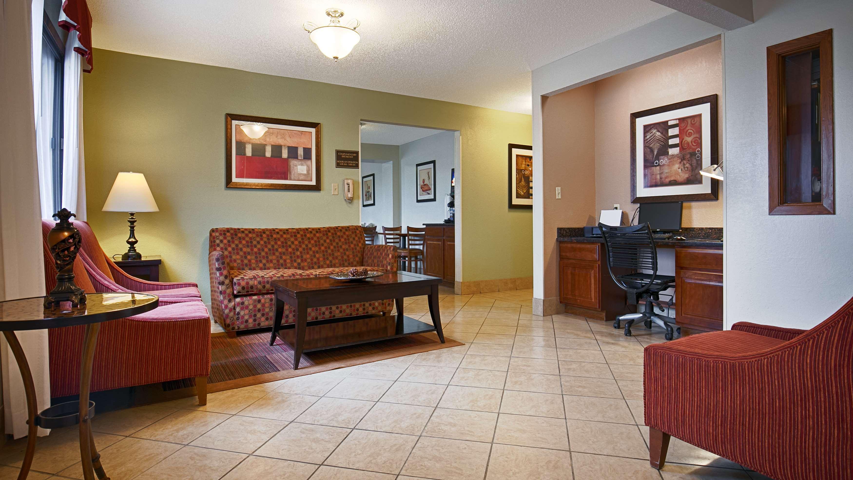 Best Western Mount Pleasant Inn Extérieur photo
