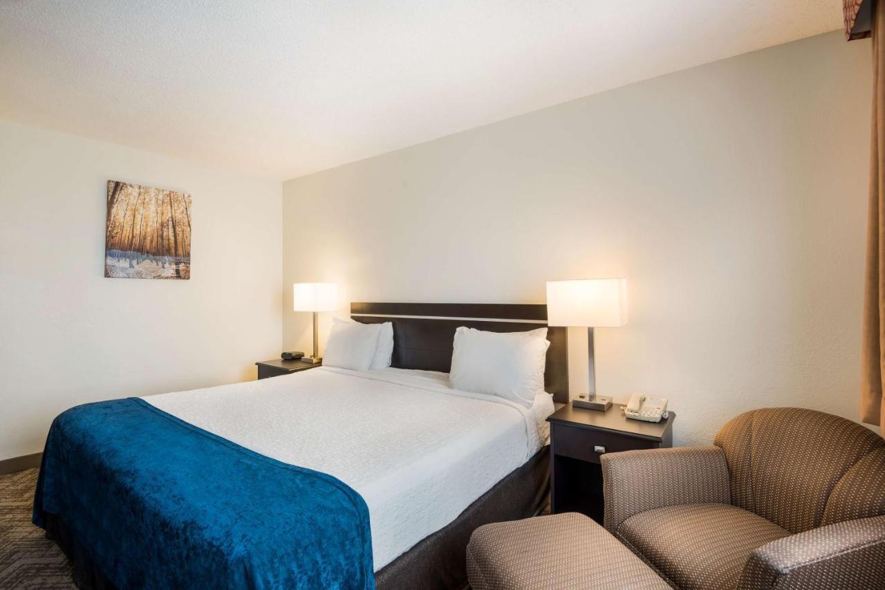 Best Western Mount Pleasant Inn Extérieur photo