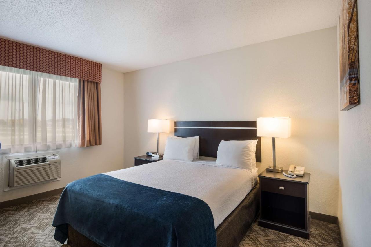 Best Western Mount Pleasant Inn Extérieur photo